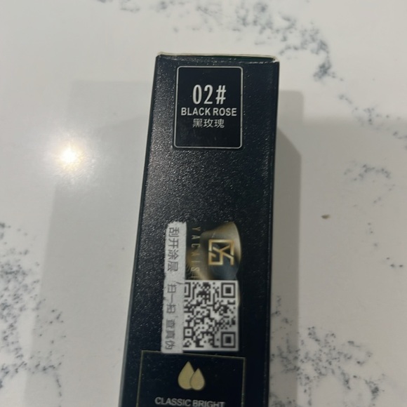 Yacaisi Black Rose Lipstick, Red cherry healthy lipstick, new, Classic Bright, - Picture 2 of 5